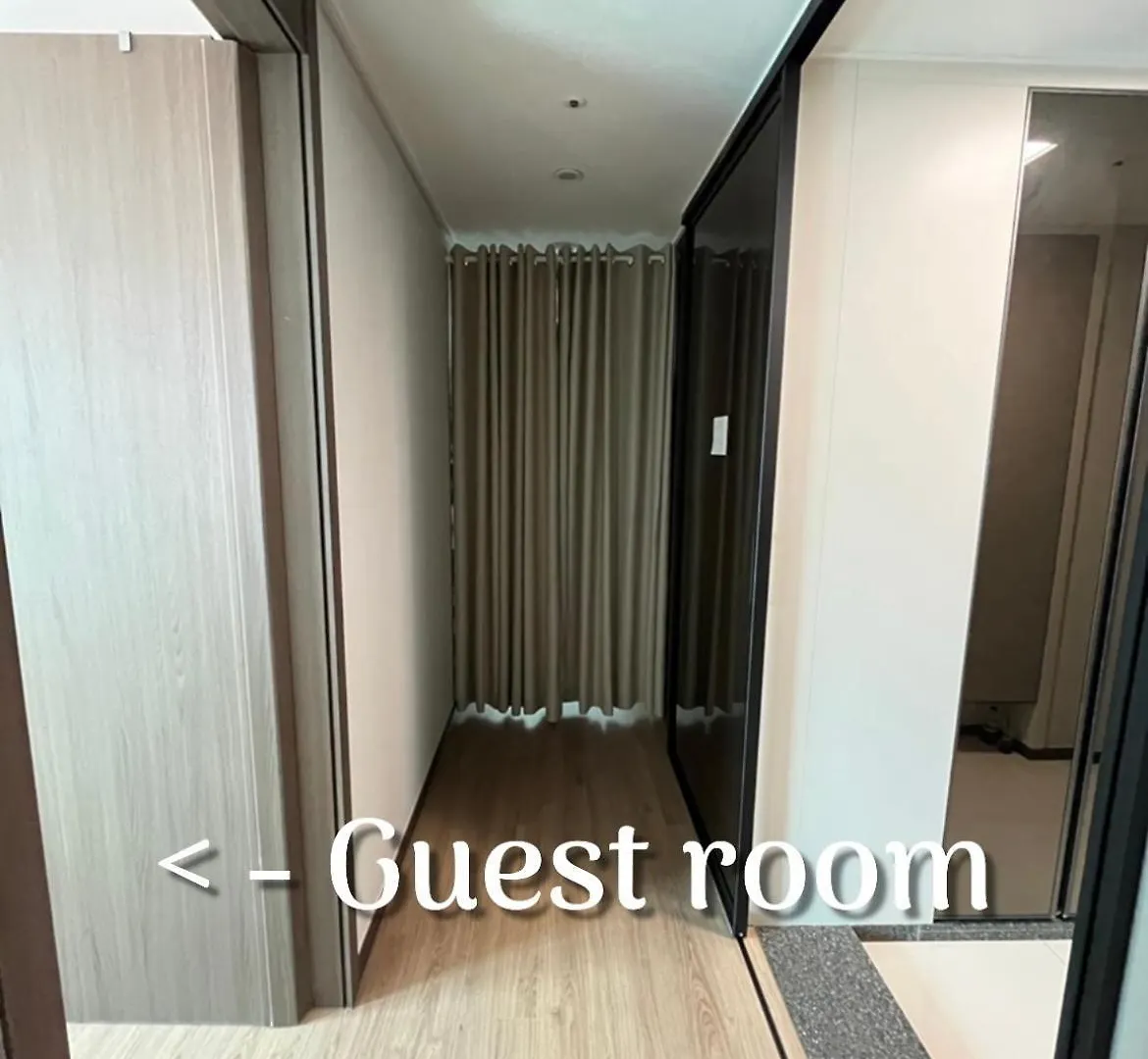 Sunset View - Women Only Bed and Breakfast Incheon Bed & Breakfast