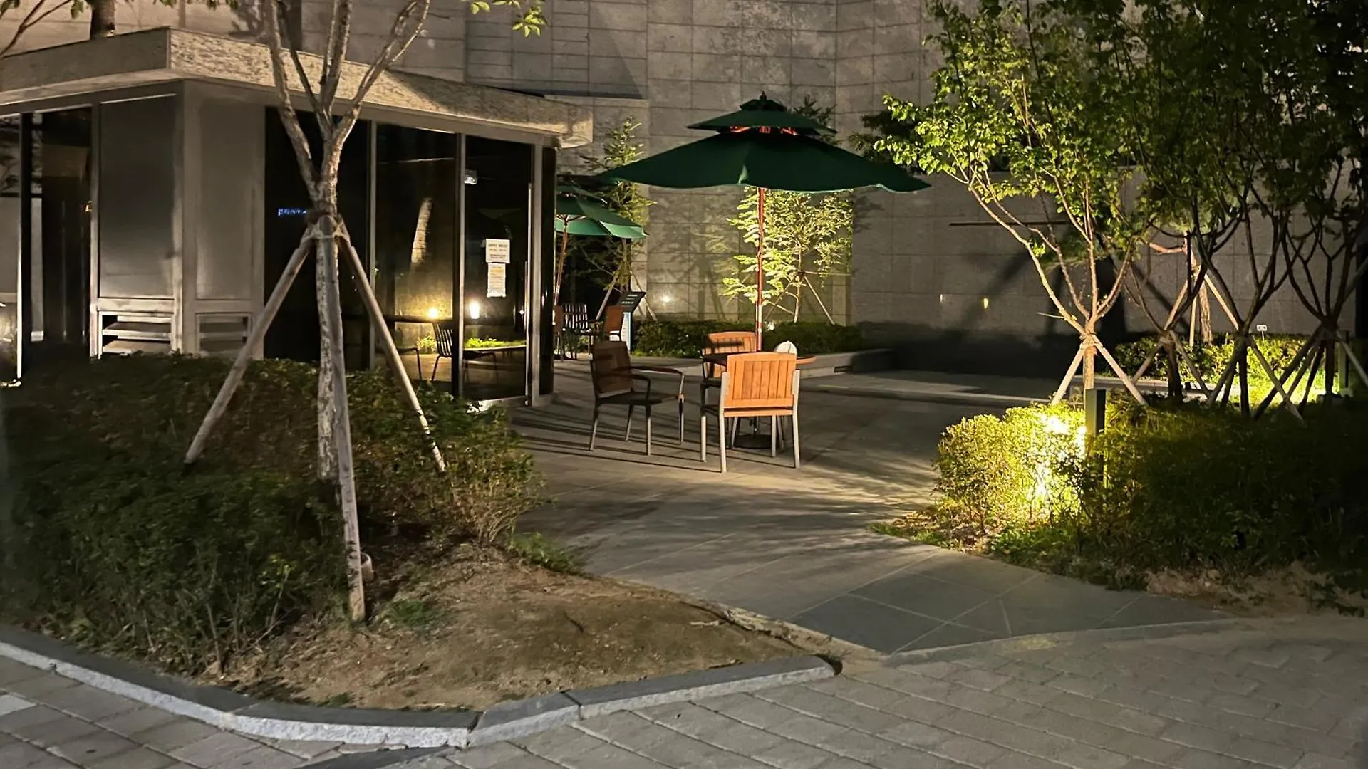 Sunset View - Women Only Bed and Breakfast Incheon 0*,